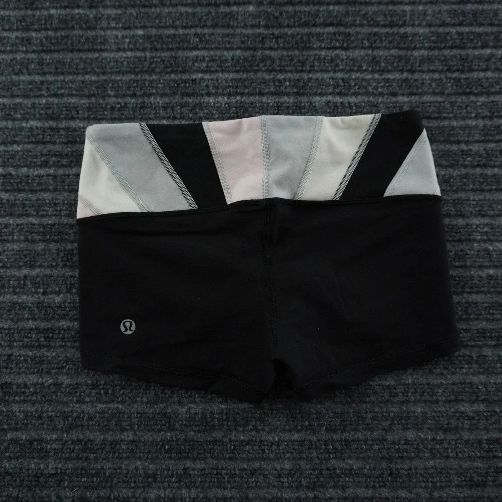Lululemon Athletic Shorts Womens 4 Black Colorblock Sunburst Waistband